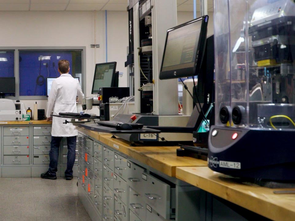 DPC Material Lab 